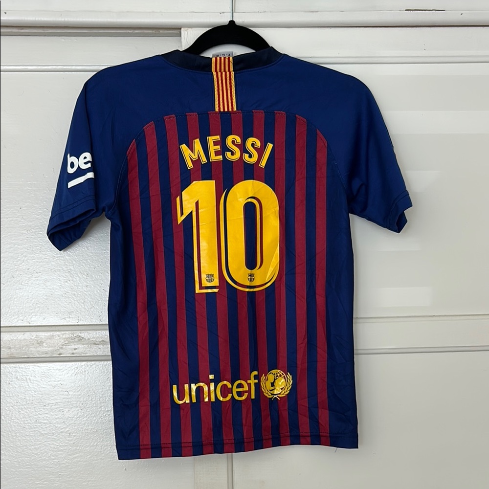 Messi Kids (or women’s XS) Blue and Red Striped Soccer Jersey
